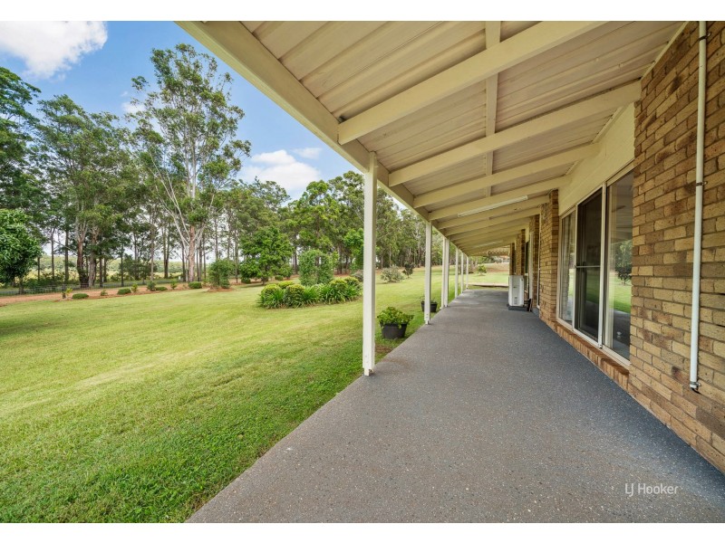 9 Griffin Road, Blackbutt QLD 4306