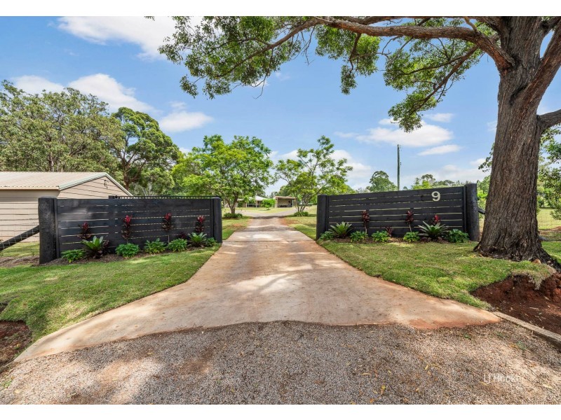 9 Griffin Road, Blackbutt QLD 4306