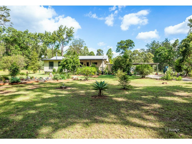 54 Gilliland Crescent, Blackbutt North QLD 4306