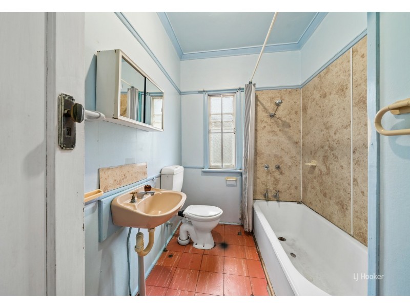 65 Dingyarra Street, Toogoolawah QLD 4313