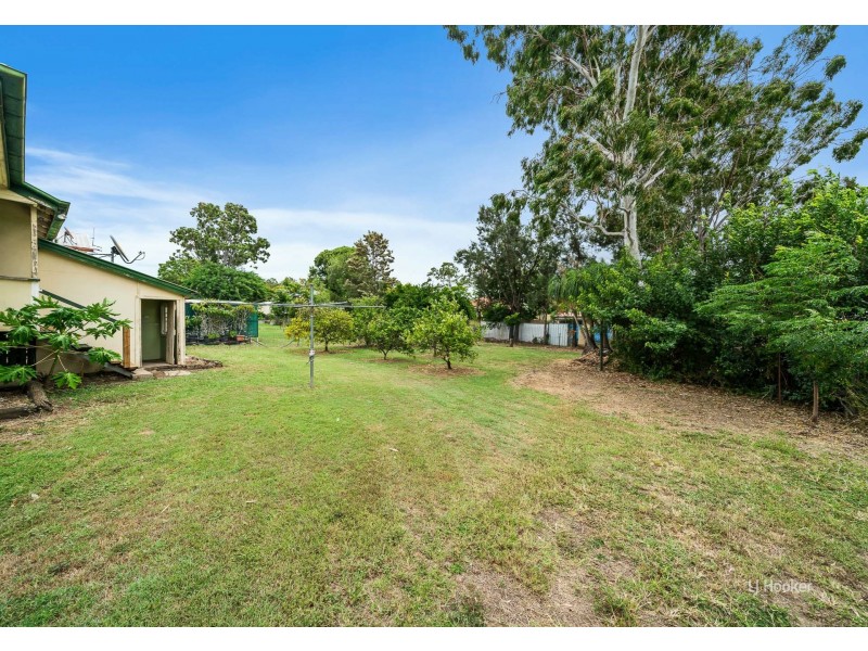 65 Dingyarra Street, Toogoolawah QLD 4313