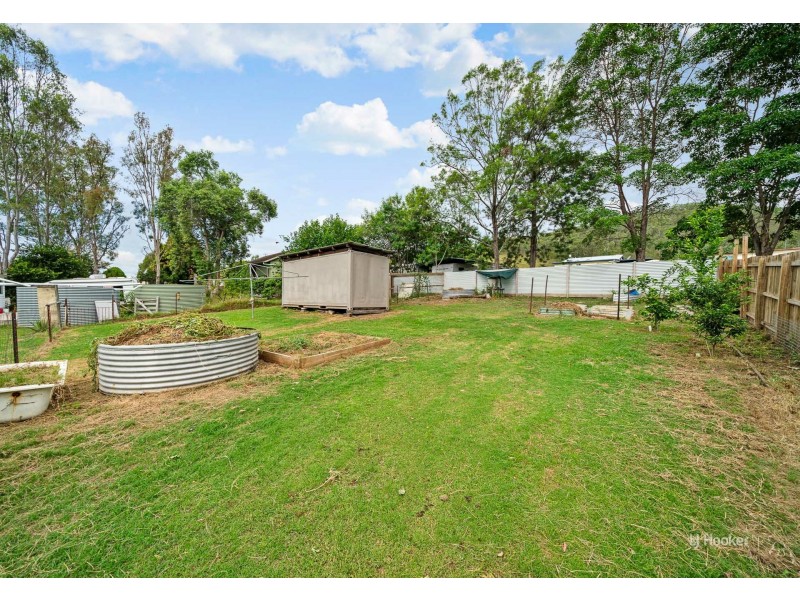 52 Railway Terrace, Moore QLD 4306