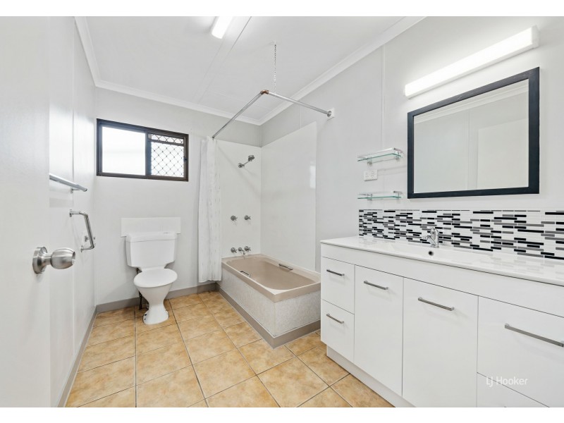 103 Ivy Street, Kingaroy QLD 4610