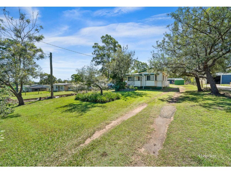 30 Miller Street, Blackbutt QLD 4306