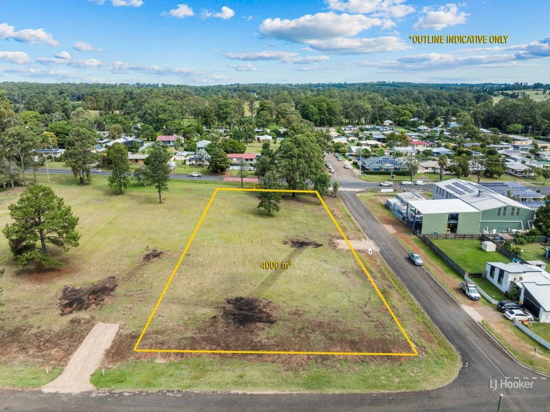 121 D’Aguilar Highway, Blackbutt QLD 4306