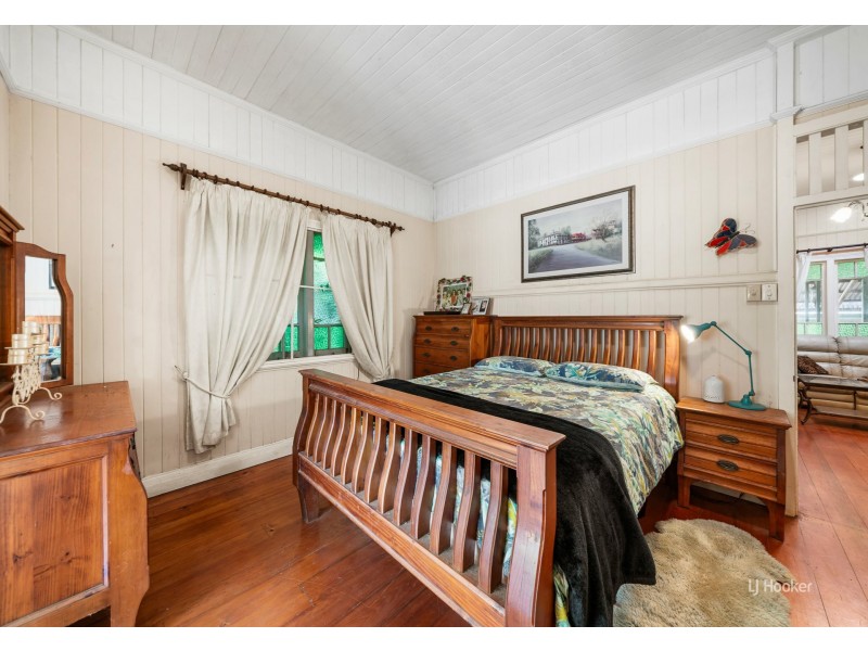 57 Ogilvie Road, Blackbutt South QLD 4306