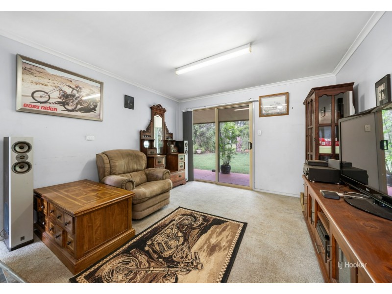 57 Ogilvie Road, Blackbutt South QLD 4306