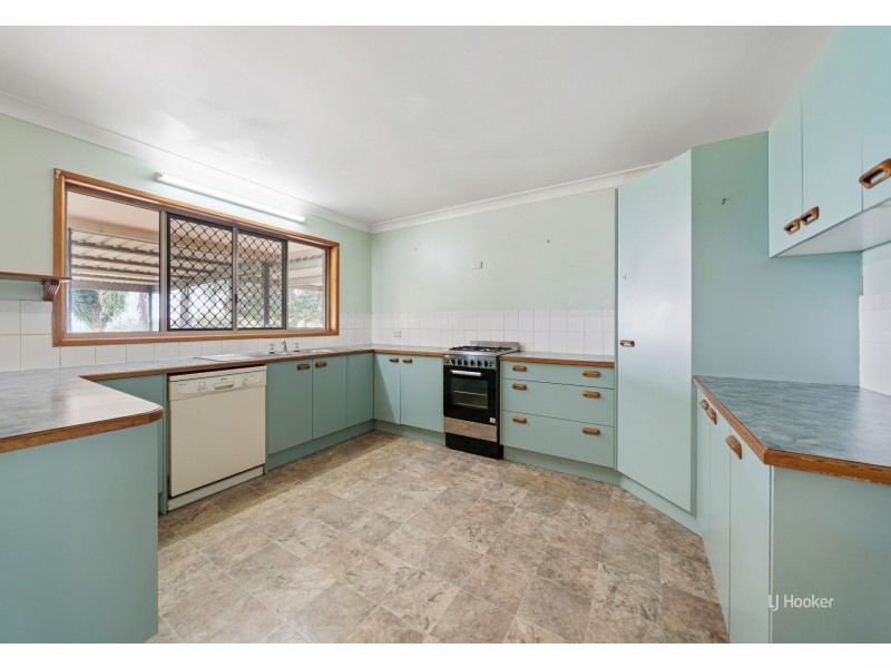 252 Blackbutt Crows Nest Road, Blackbutt South QLD 4306