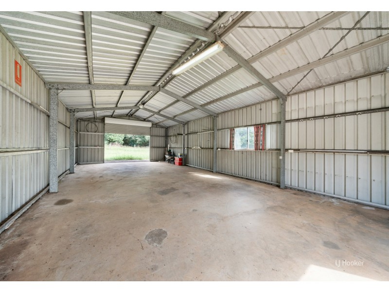 252 Blackbutt Crows Nest Road, Blackbutt South QLD 4306