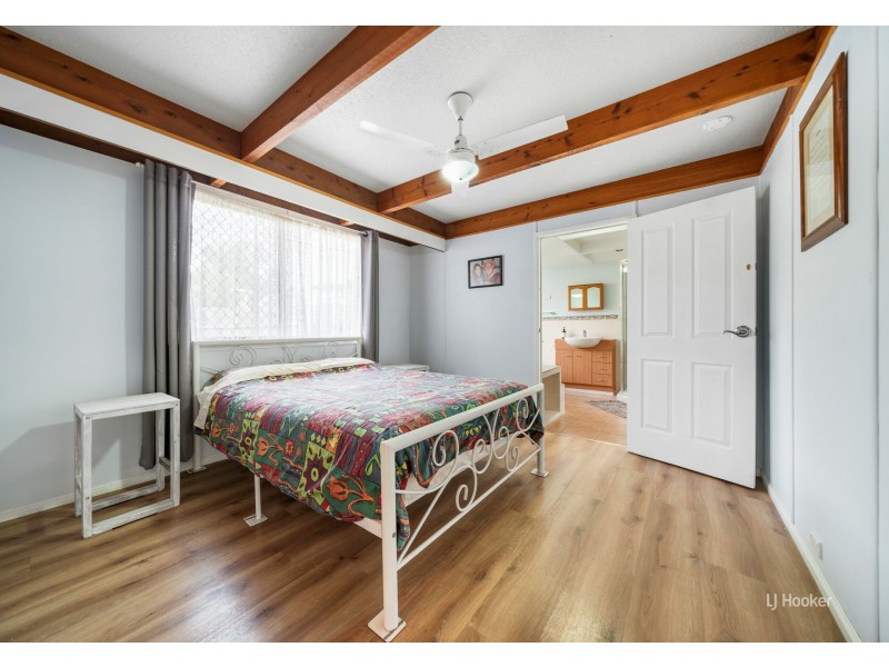 16 Mangerton Street, Toogoolawah QLD 4313