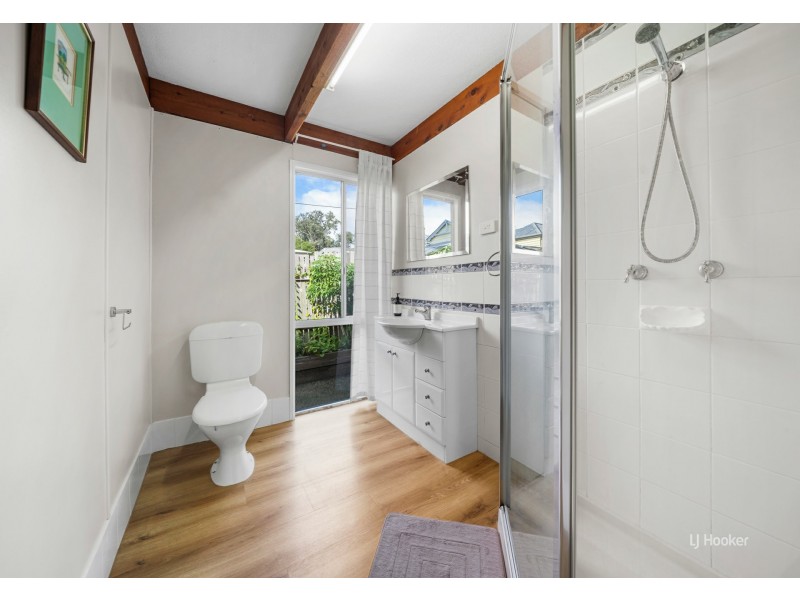 16 Mangerton Street, Toogoolawah QLD 4313