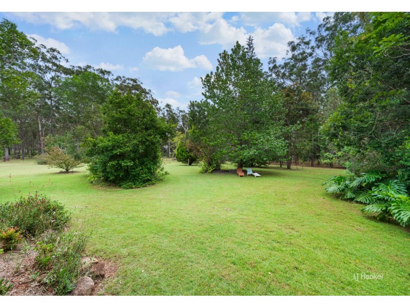20 Brett Road, Blackbutt South QLD 4306