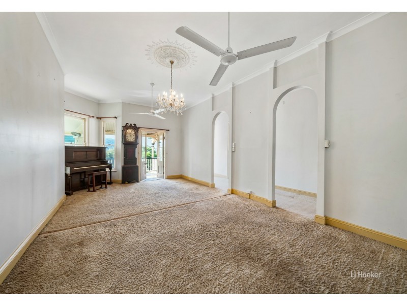 43 Mack Street, Esk QLD 4312