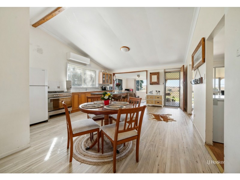 568 Esk Crows Nest Road, Biarra QLD 4313