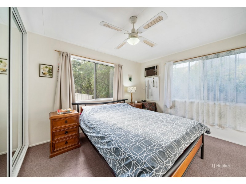 16 Russell Street, Esk QLD 4312