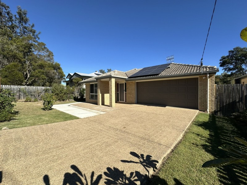 39 Middle Street, Esk QLD 4312