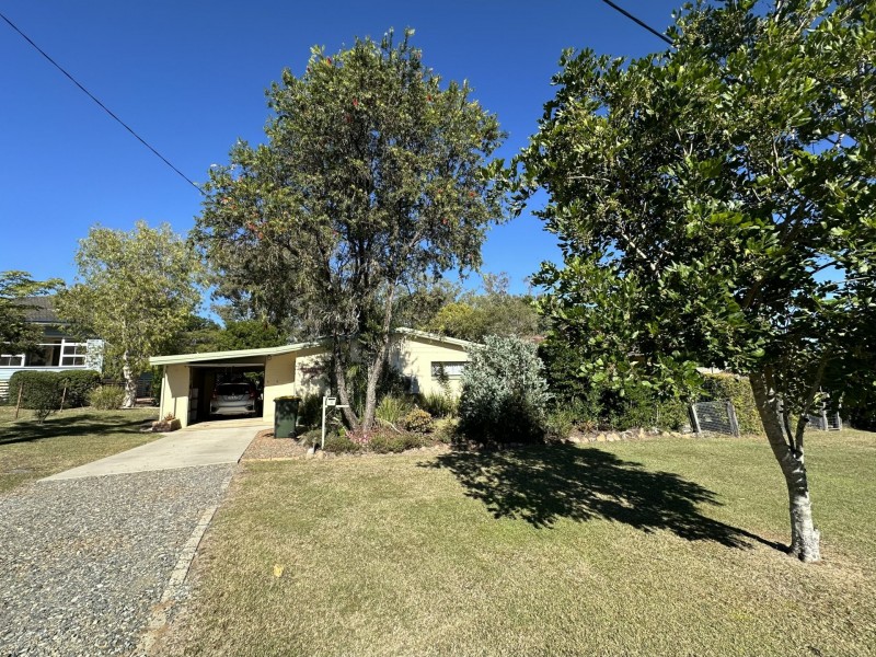 8 Ann Street, Esk QLD 4312
