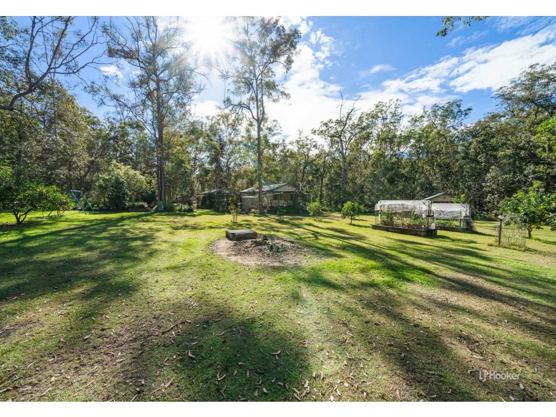 52 Countess Court, Mount Hallen QLD 4312
