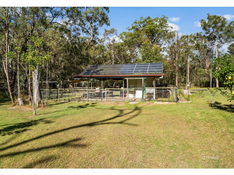 52 Countess Court, Mount Hallen QLD 4312