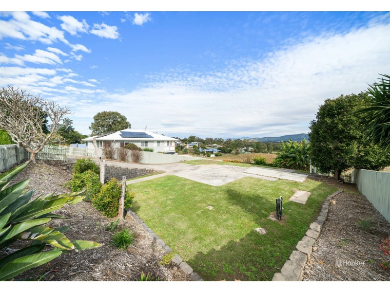 7 Golflinks Drive, Kilcoy QLD 4515