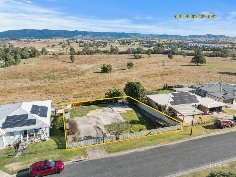 7 Golflinks Drive, Kilcoy QLD 4515