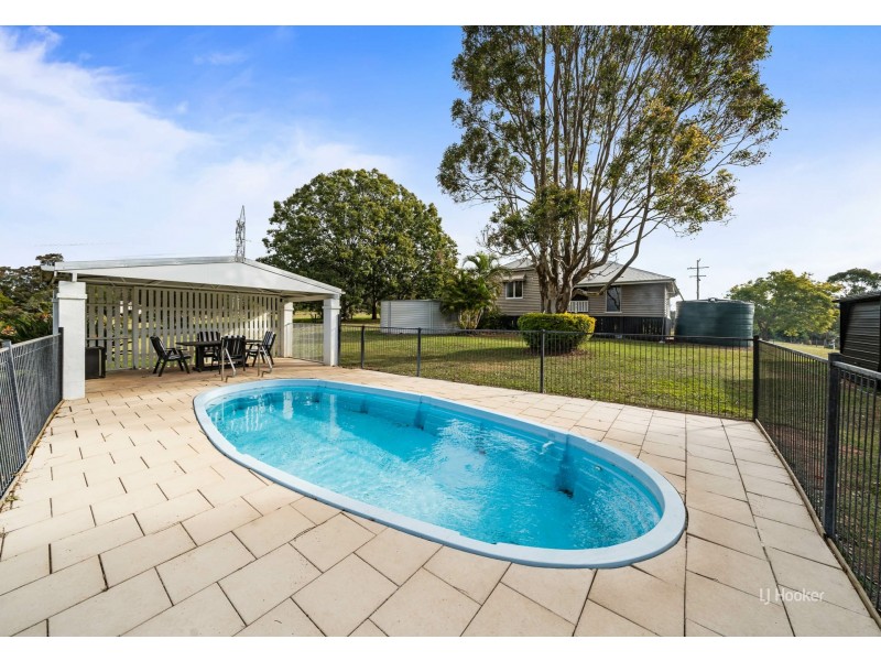 62 Hilary Road, Benarkin North QLD 4306