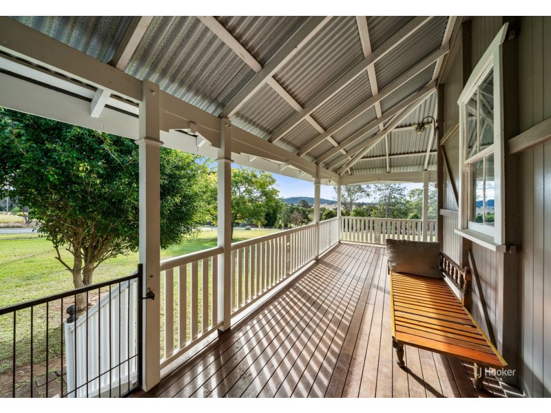 62 Hilary Road, Benarkin North QLD 4306