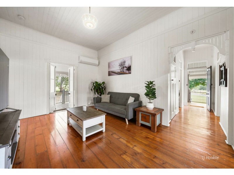 62 Hilary Road, Benarkin North QLD 4306