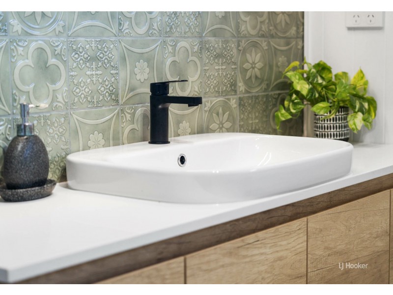 246 Deadhorse Lane, Toogoolawah QLD 4313