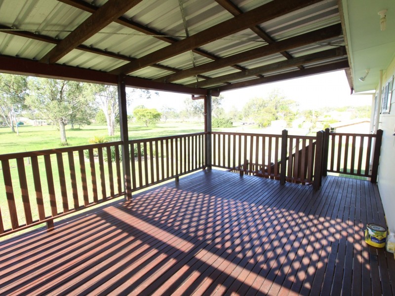13 Annette Street, Toogoolawah QLD 4313