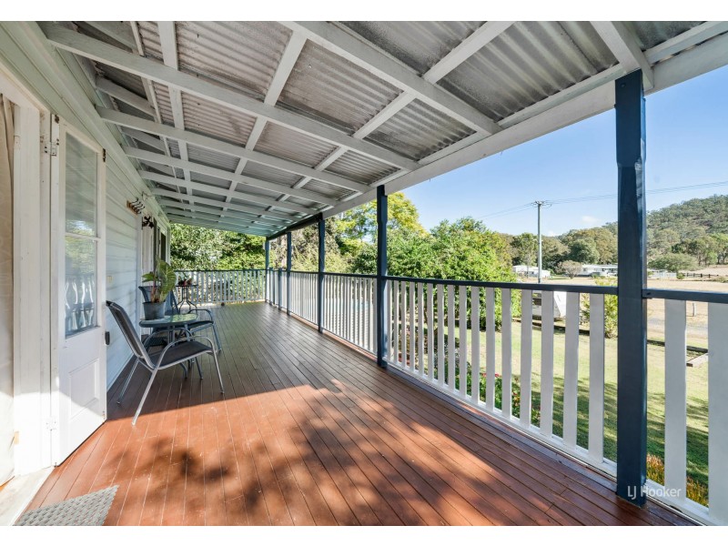 54 Railway Terrace, Moore QLD 4306