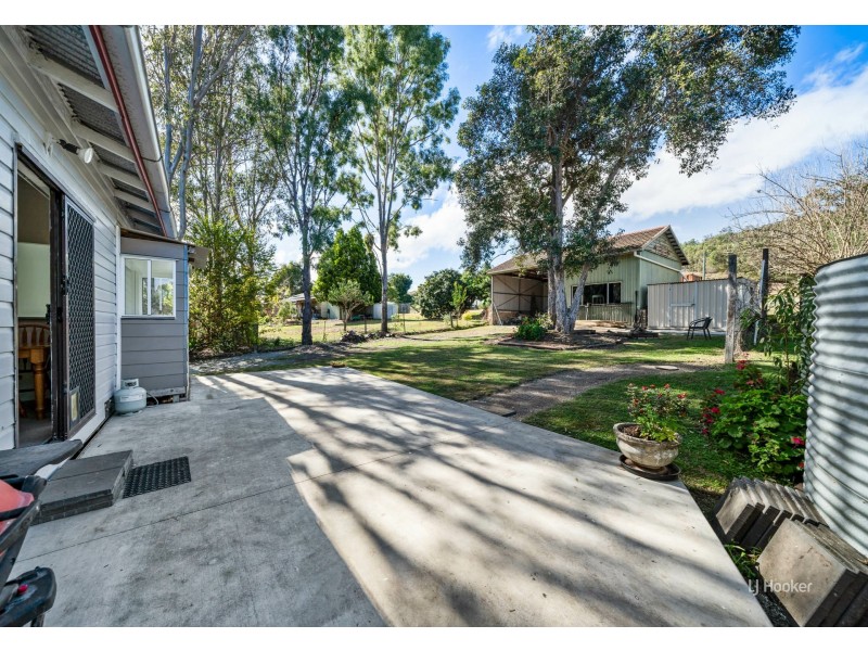 54 Railway Terrace, Moore QLD 4306