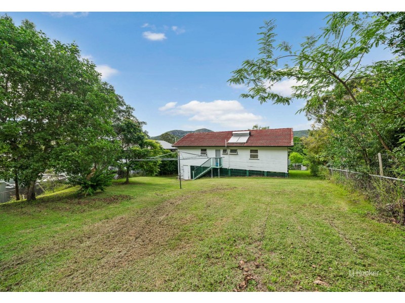 31 Mack Street, Esk QLD 4312