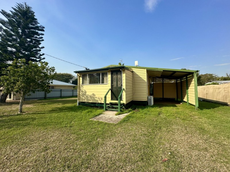 42 George Street, Toogoolawah QLD 4313