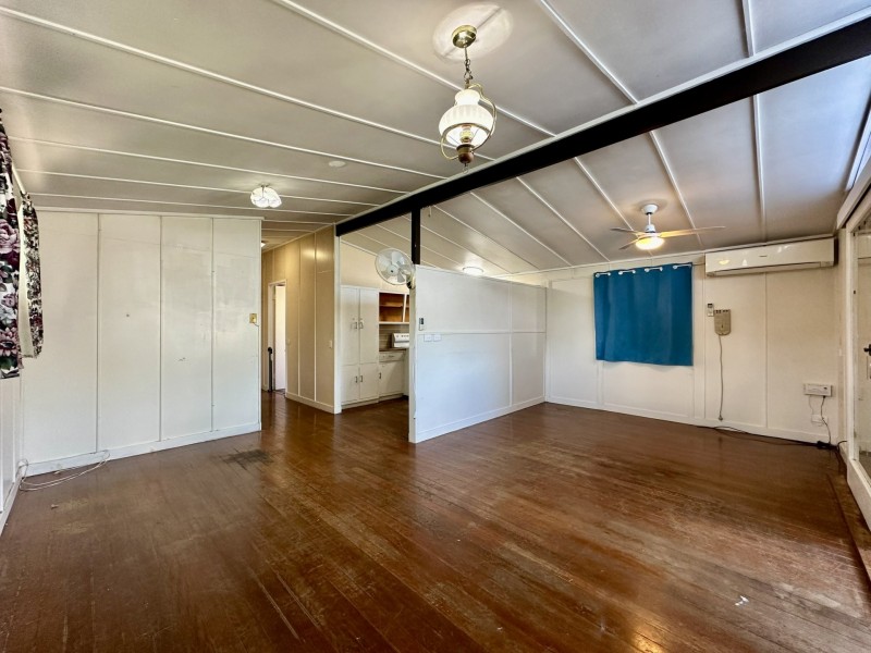 42 George Street, Toogoolawah QLD 4313