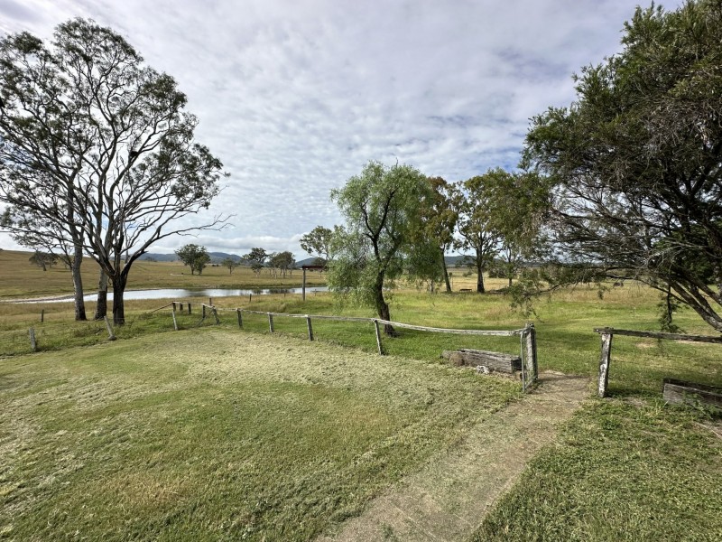 434 Esk Crows Nest Road, Biarra QLD 4313