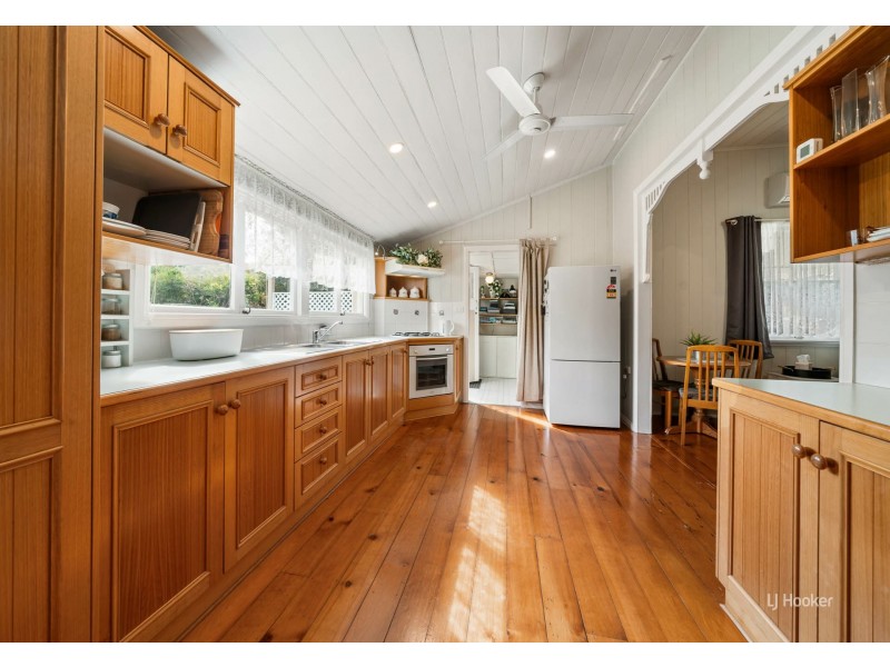 21 William Street, Linville QLD 4306