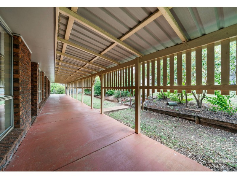 2 Rosalie Drive, Yarraman QLD 4614