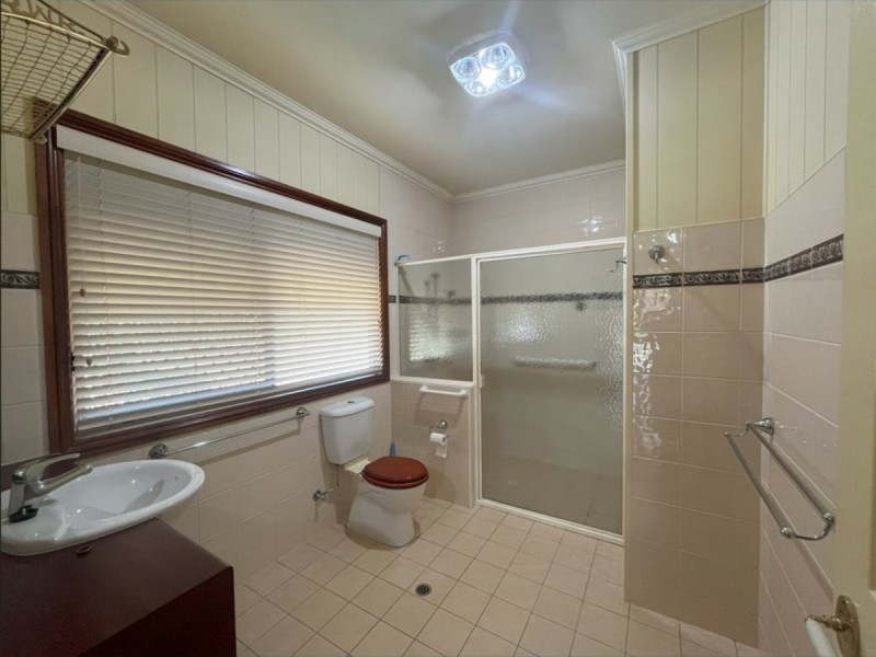 133 Martin Crescent, Benarkin North QLD 4306