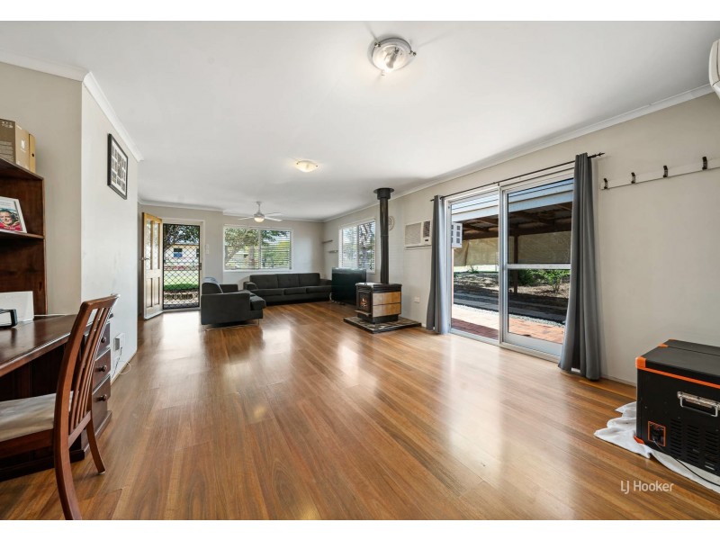 23 Mary Street, Toogoolawah QLD 4313