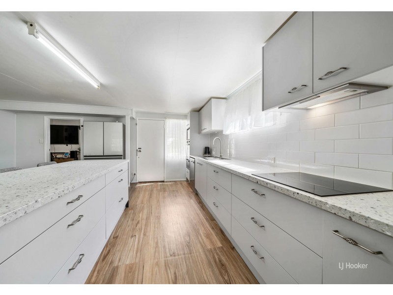 42 Eskdale Road, Toogoolawah QLD 4313
