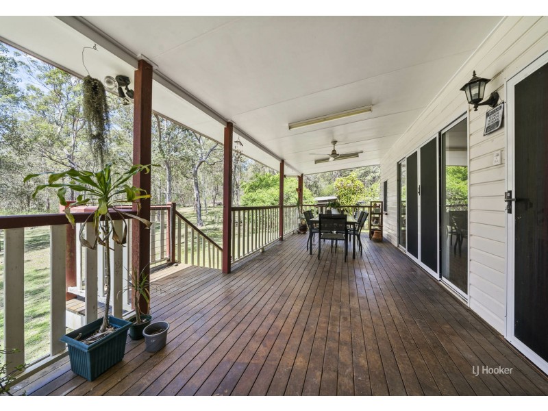 528 Willaura Drive, Mount Hallen QLD 4312