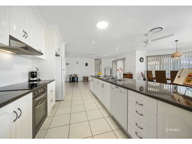 13 Alexandra Street, Toogoolawah QLD 4313