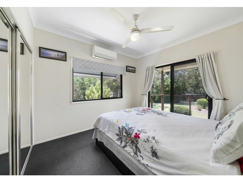 97 Outlook Drive, Esk QLD 4312