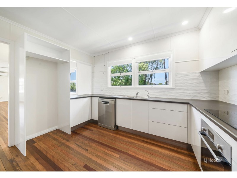 14 Bellambi Street, Toogoolawah QLD 4313