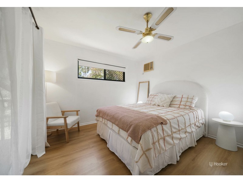1 Guldbransen Street, Somerset Dam QLD 4312