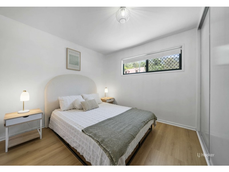1 Guldbransen Street, Somerset Dam QLD 4312