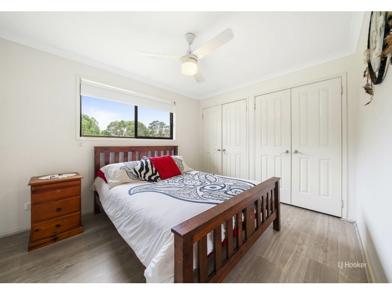21 Railway Street, Blackbutt QLD 4306
