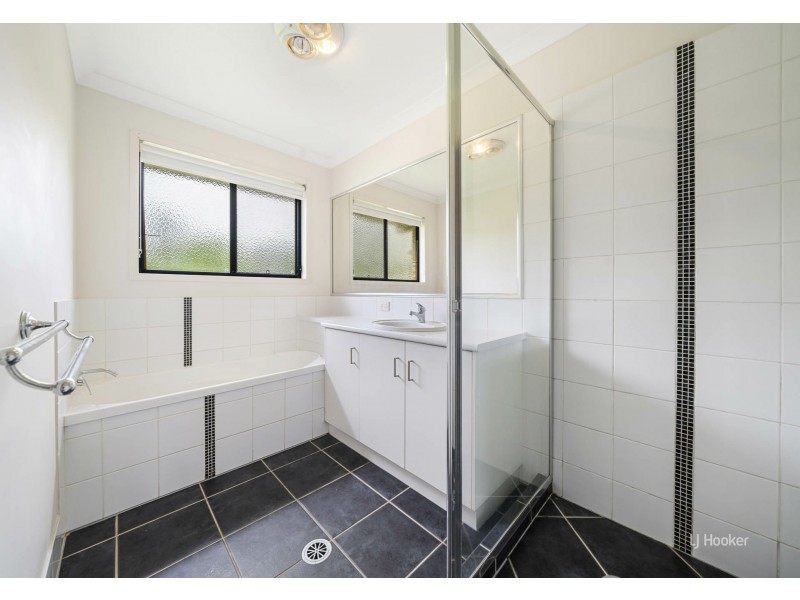21 Railway Street, Blackbutt QLD 4306