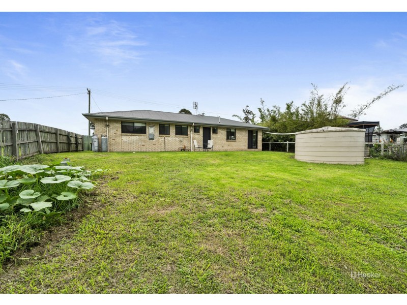 21 Railway Street, Blackbutt QLD 4306